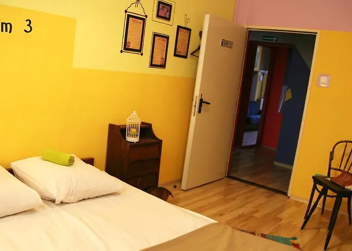 High Life بيت شباب كراكوفيا