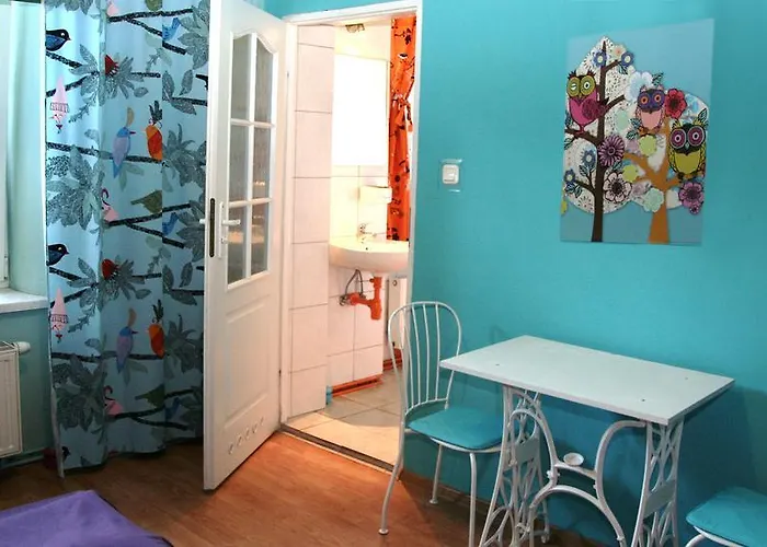 بيت شباب High Life *