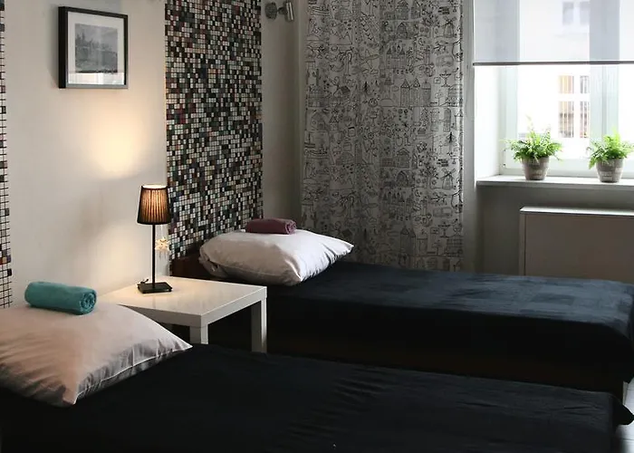 High Life بيت شباب