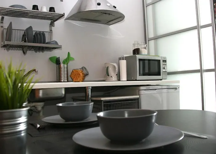 High Life بيت شباب كراكوفيا