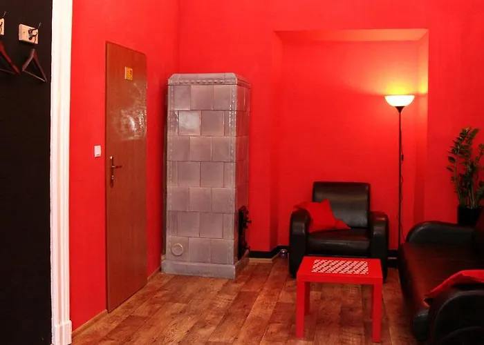 High Life بيت شباب